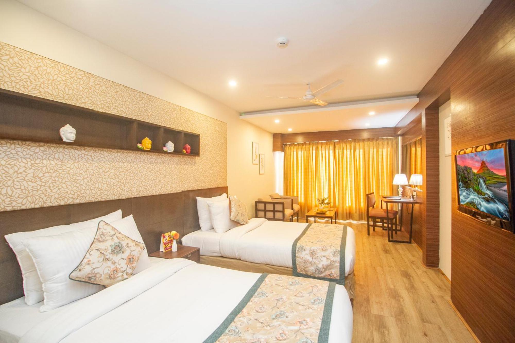 Hotel Amritara Surya, Mcleodganj, Dharamshala Extérieur photo