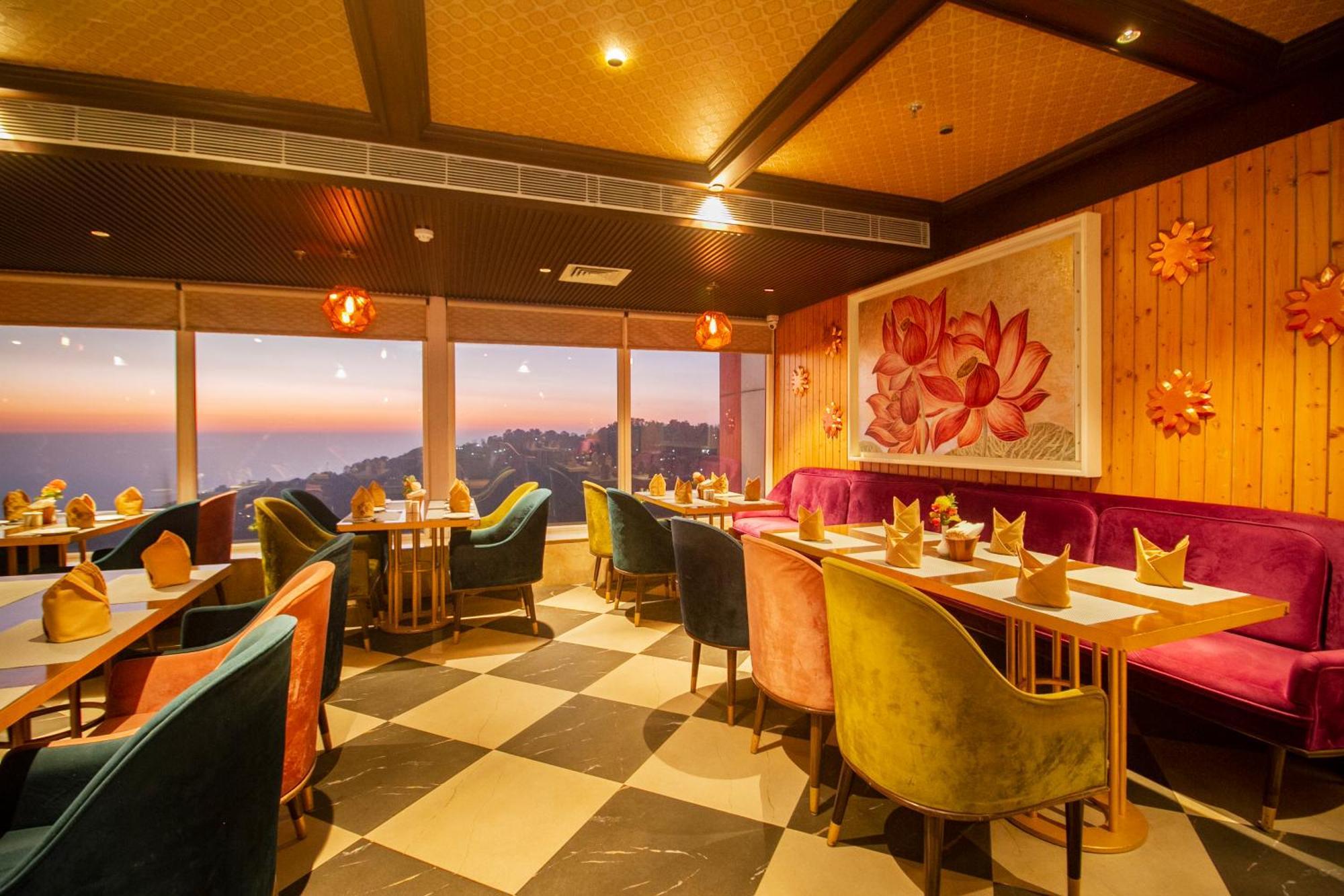 Hotel Amritara Surya, Mcleodganj, Dharamshala Extérieur photo