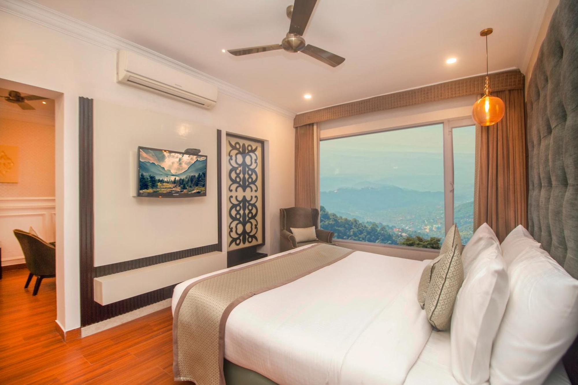Hotel Amritara Surya, Mcleodganj, Dharamshala Extérieur photo